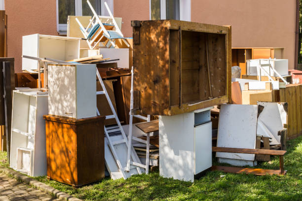 Best Retail Junk Removal  in Coleraine, MN